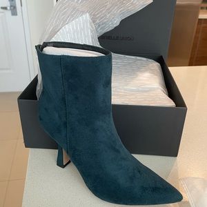 New York & Company Moro Pointed-Toe Bootie - Teal (size 6.5)